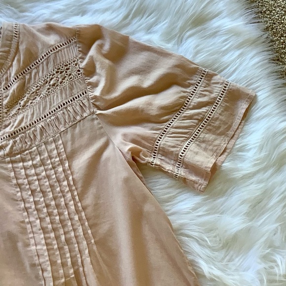 Shabby Chic Blush Tunic with Crochet Detail - Picture 3 of 8